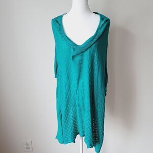 Soft Surroundings NWT  Womens Size L/XL  Knit Crochet Shawl Poncho Coverup Teal